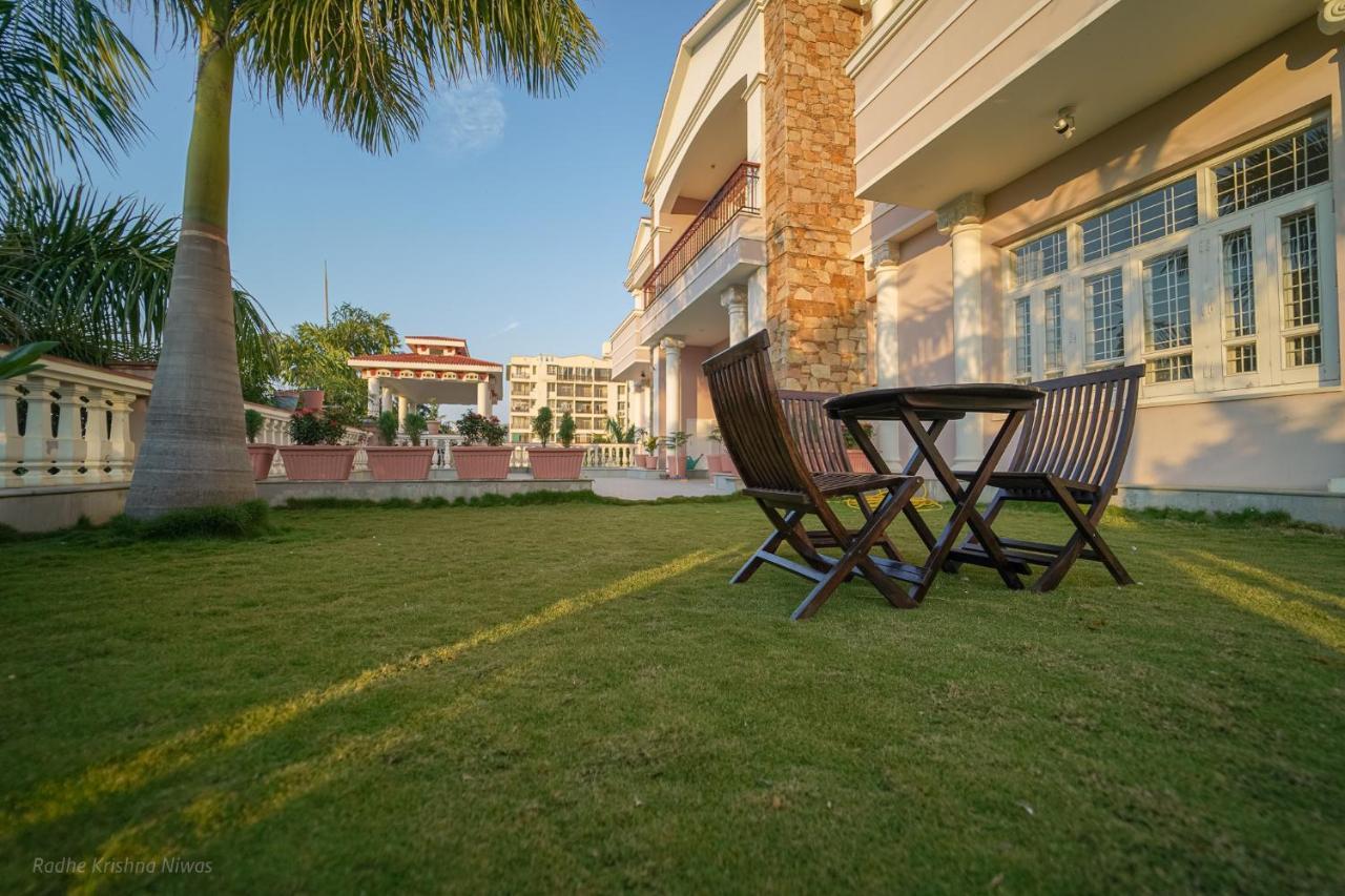 Apartamento Radhe Krishna Niwas Udaipur Exterior foto