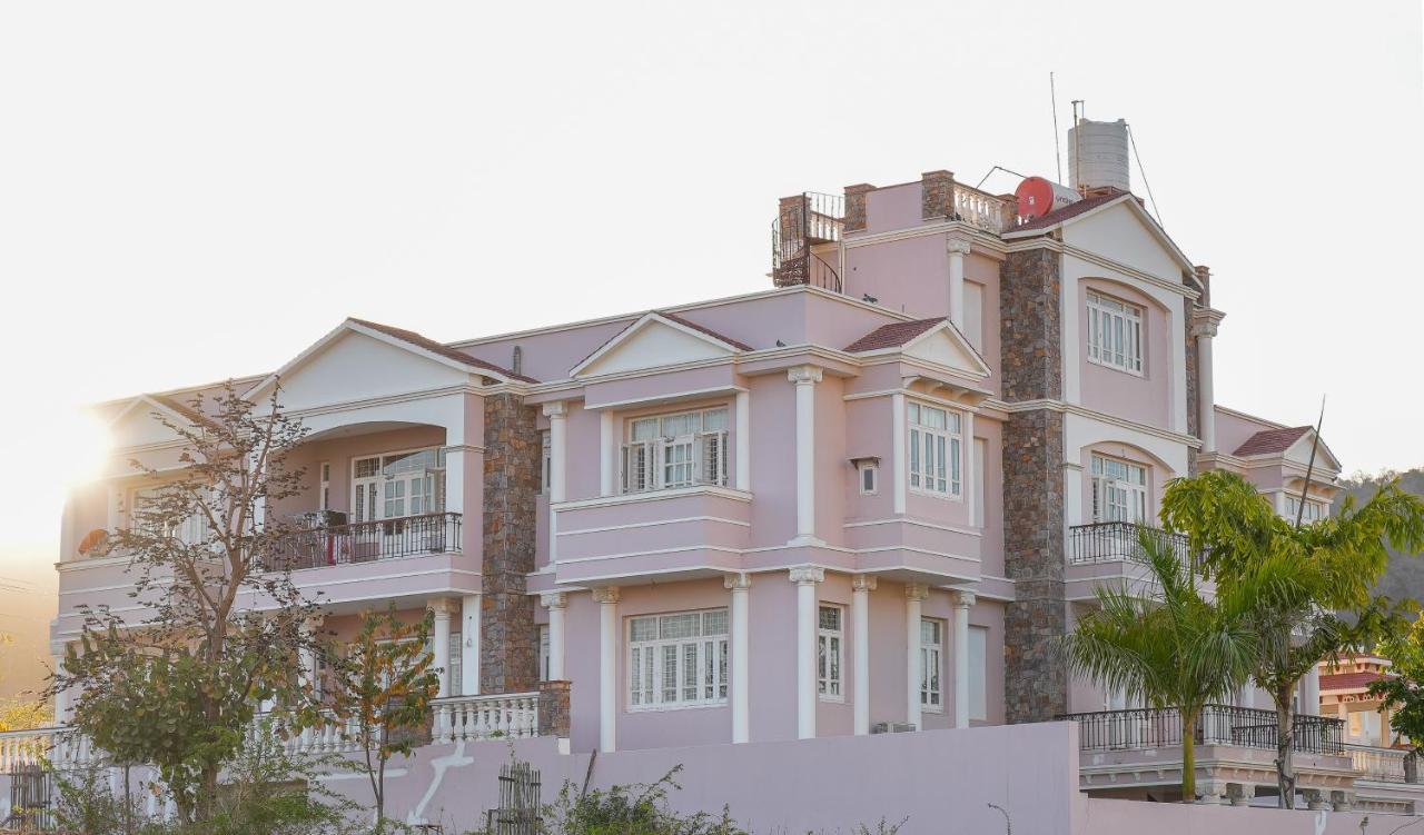 Apartamento Radhe Krishna Niwas Udaipur Exterior foto