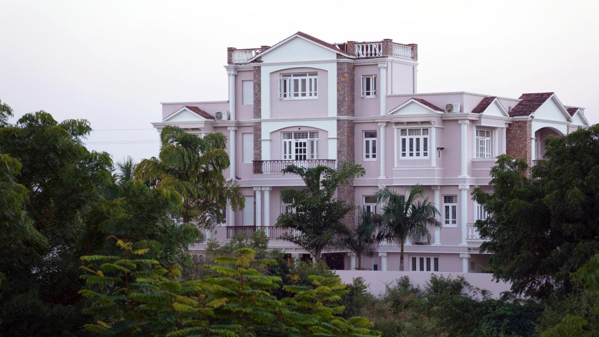Apartamento Radhe Krishna Niwas Udaipur Exterior foto